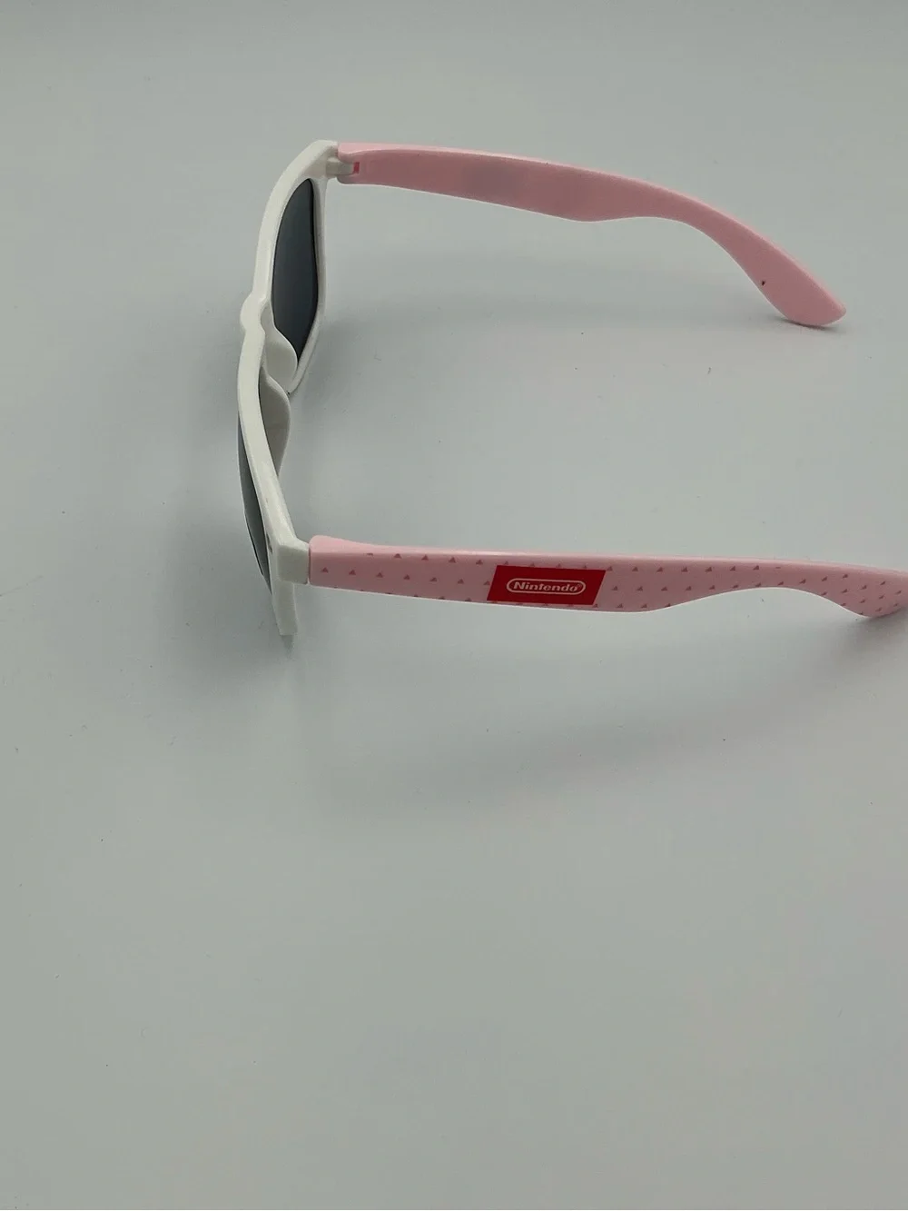 Nintendo Animal Crossing Kids White Frame Sunglasses with Pink ,